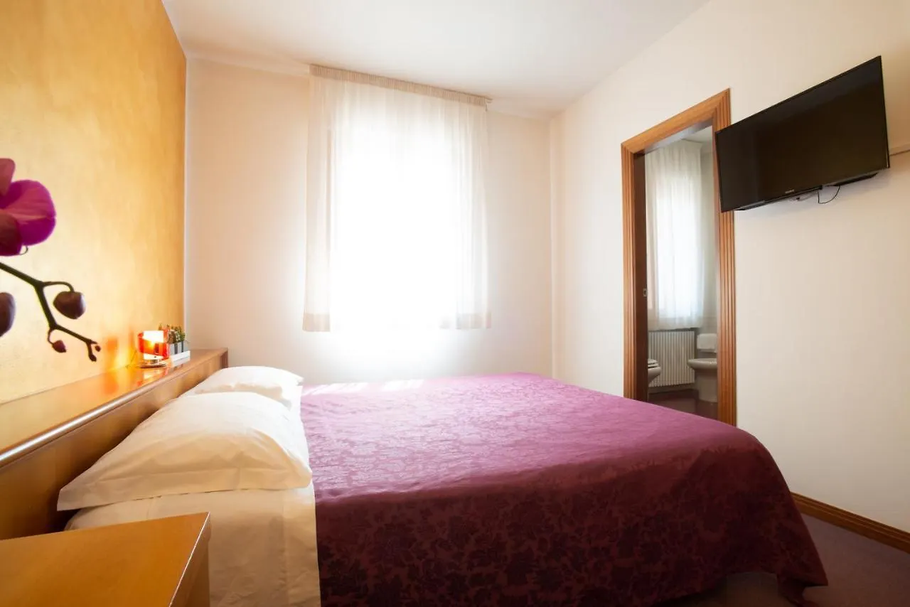 Hotel Cima Conegliano 3*,